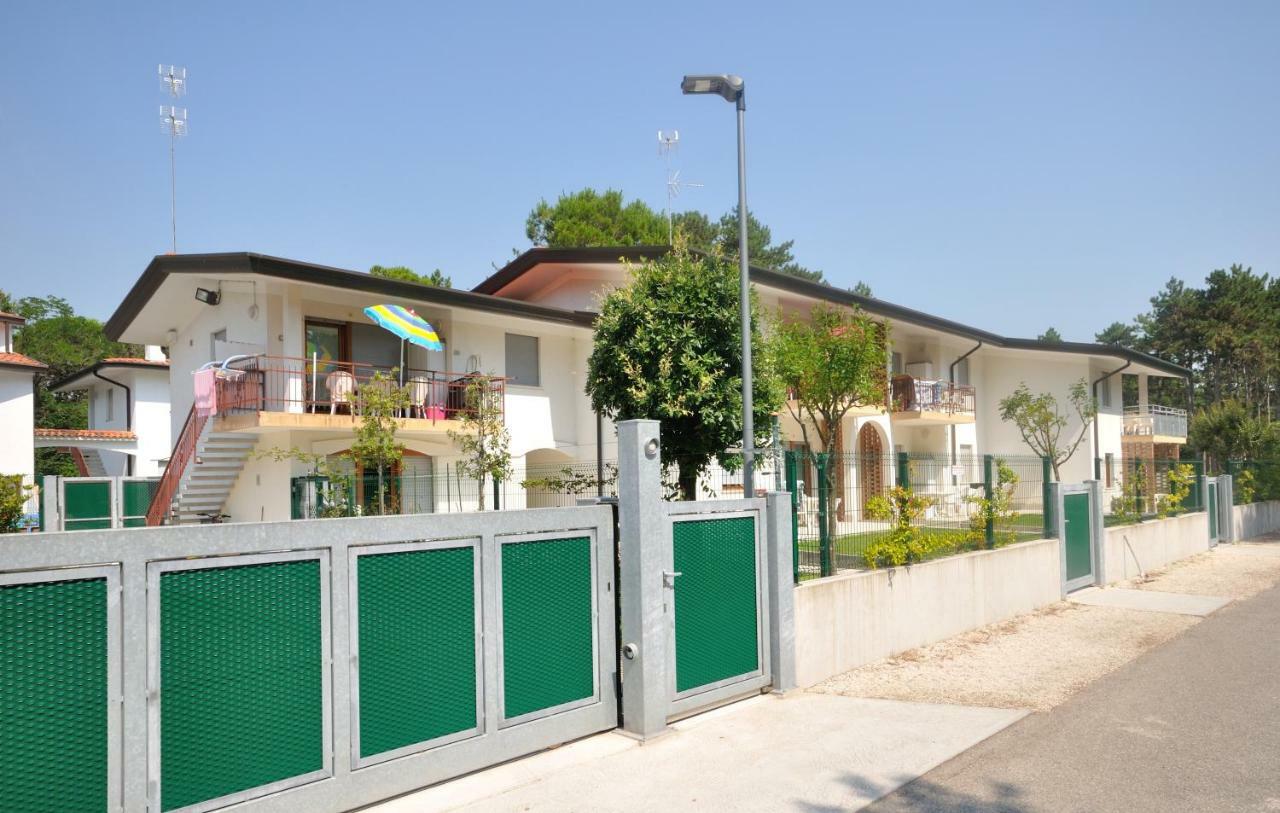 Villaggio Delfino Bibione Exterior photo